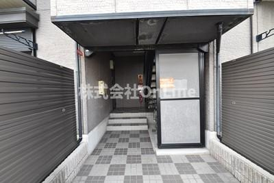 【エントランス】 | ニューリバーサイド八尾南D