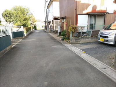 【前面道路含む現地写真】 | 伊奈町大針　古家付売地