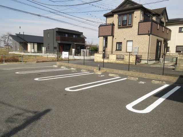 アミティエⅡの駐車場