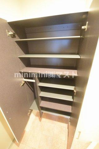 アザレア梅田の収納