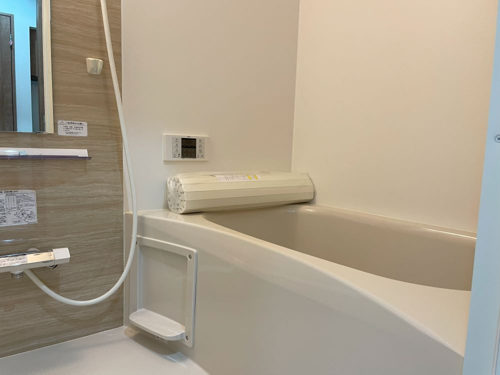 Floraison Bの浴室