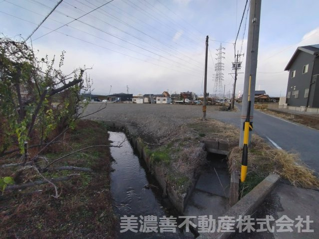 ６４６２５　本巣市温井土地の外観