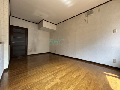 【居間・リビング】 | 島の関 | 寛ぎとコミュニケーションを育む居心地のよい場所。