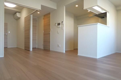 【居間・リビング】 | ロイジェント上野桜木