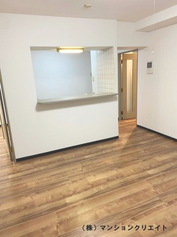 信開ベルシー城東のキッチン|対面式