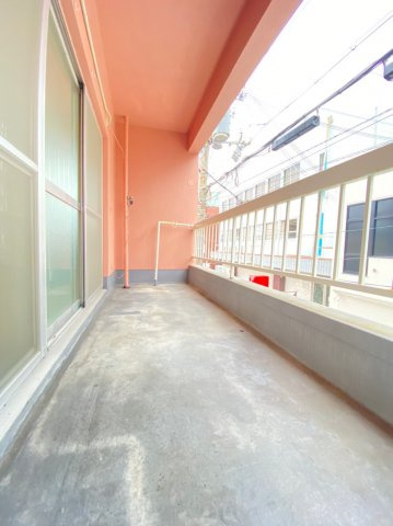 光陽ハイツのバルコニー