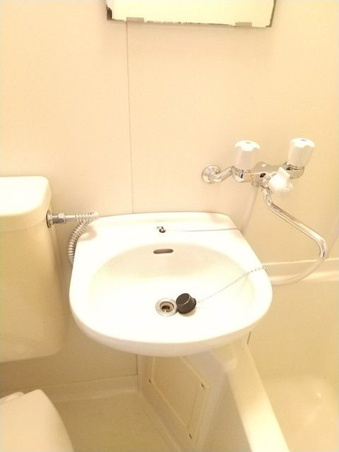 フォースアベニューの洗面所