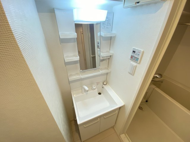 【洗面所】 | アベニュー岡