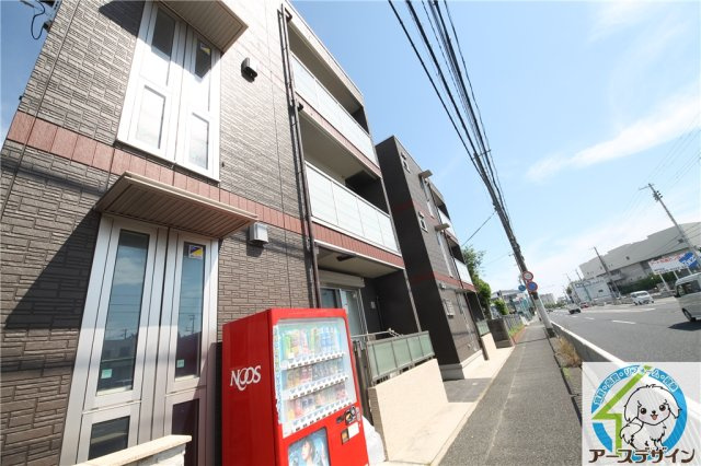 アンティークショコラ三番館の外観