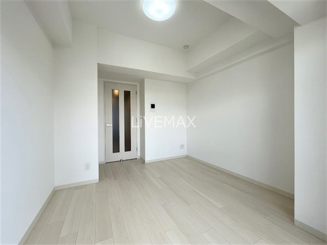 【居間・リビング】エステート金山