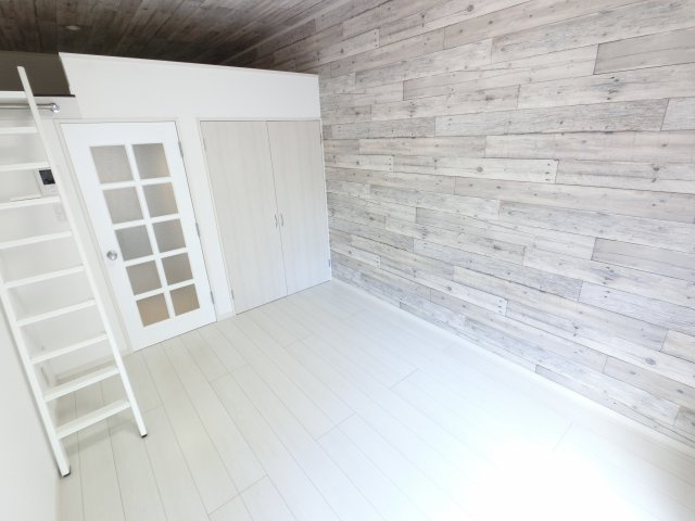 【居間・リビング】 | ※同タイプの写真　仕様が異なる可能性がございます