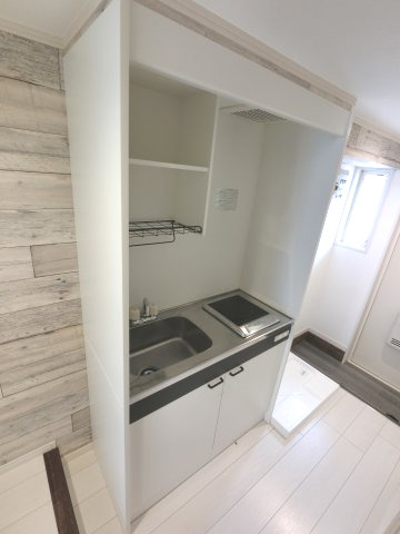 【キッチン】 | ※同タイプの写真　仕様が異なる可能性がございます