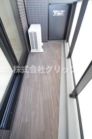 Le'a横濱西口参番館のバルコニー