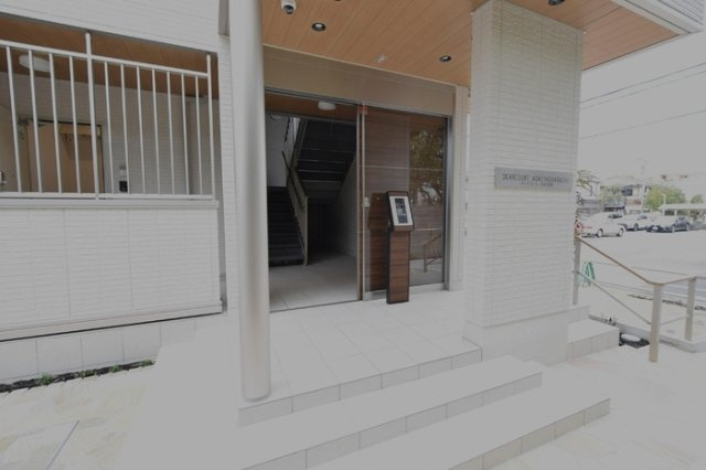 ディアコート芦屋大原町のエントランス