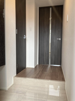 エスレジデンスクルメの玄関