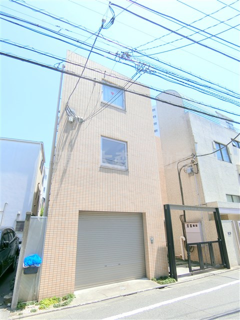 スプリングヒルズの外観