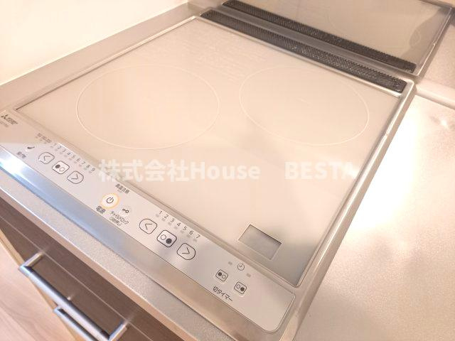 セレニテ兵庫エクラのキッチン