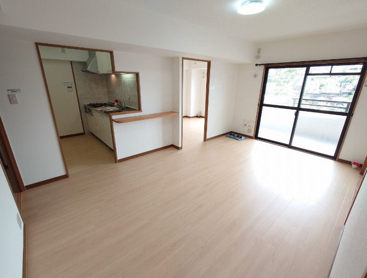 サンライフ清見の居間・リビング