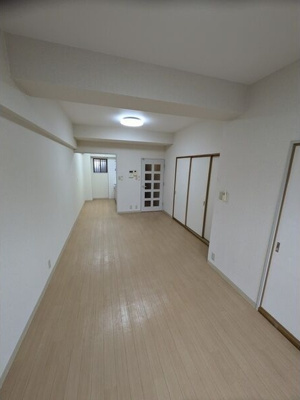 【居間・リビング】 | リヴァーサイド植田