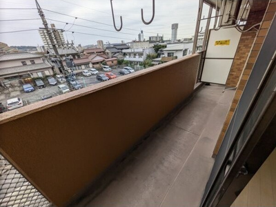 【バルコニー】 | リヴァーサイド植田