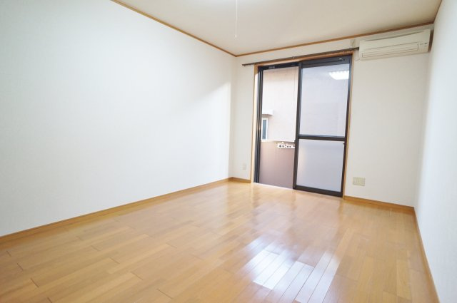 プチメゾンＫＭの寝室