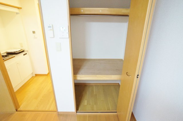 プチメゾンＫＭの収納