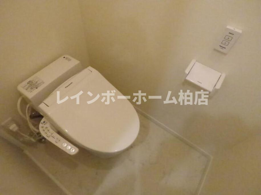 特典：仲介手数料が無料です!!のトイレ|清潔感のあるトイレです