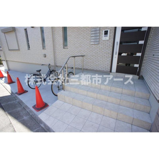【エントランス】 | カーサ南久が原 
