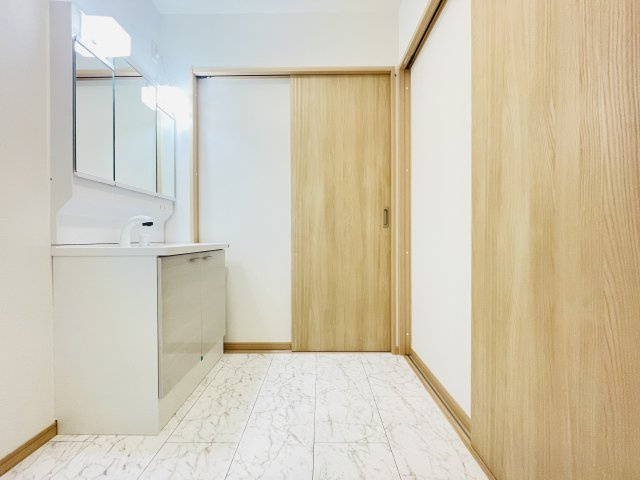 【脱衣所】 | 滑川町月の輪第２期　ワイウッドコート　新築戸建　全7棟　2号棟