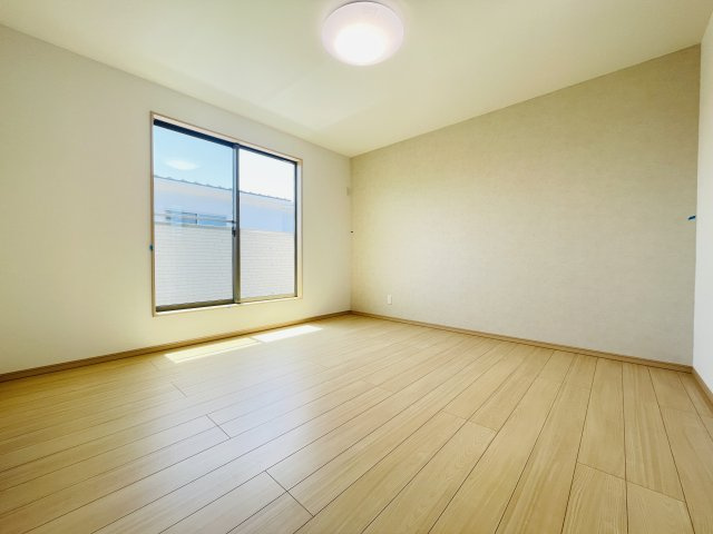 【寝室】 | 滑川町月の輪第２期　ワイウッドコート　新築戸建　全7棟　2号棟