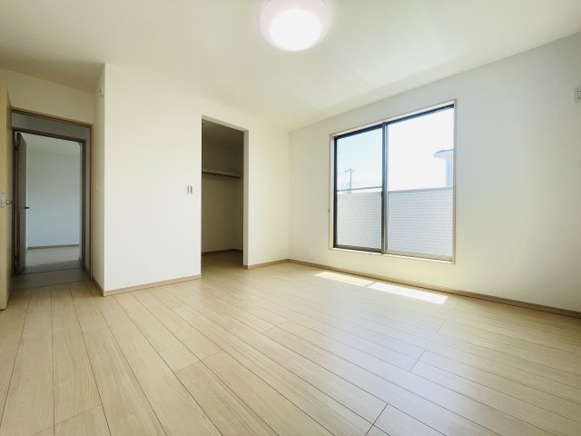 【寝室】 | 滑川町月の輪第２期　ワイウッドコート　新築戸建　全7棟　2号棟
