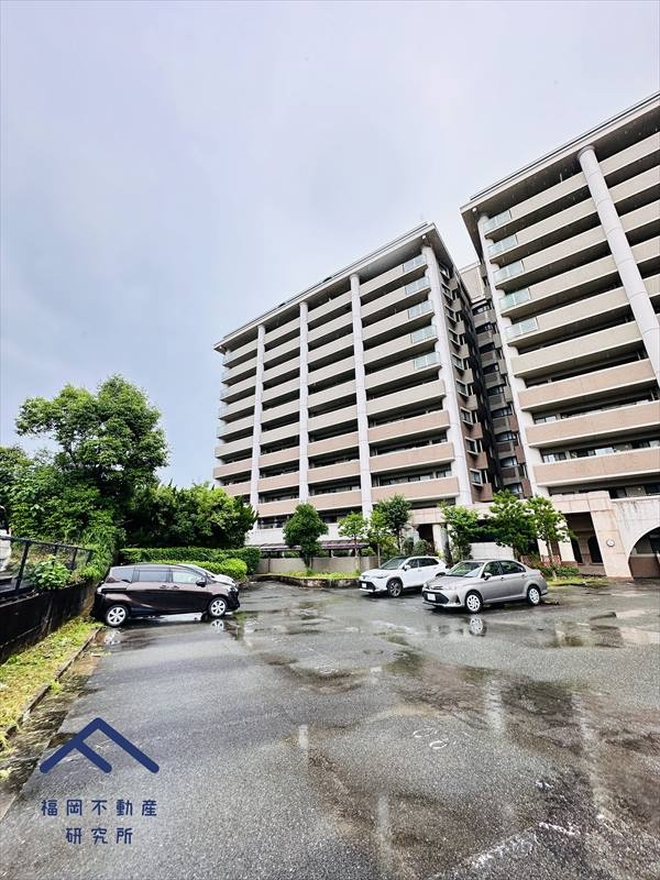 アーサー和白丘フォレスタの外観