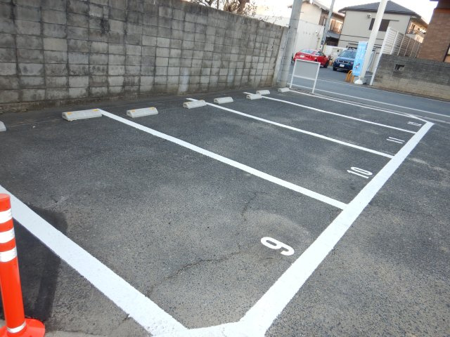 鶴形山東駐車場の駐車場