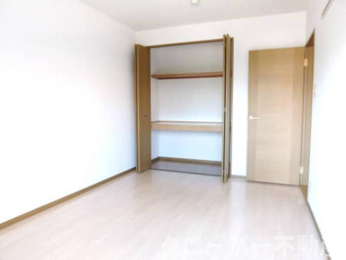 サンピア・Kの内装|105 洋室