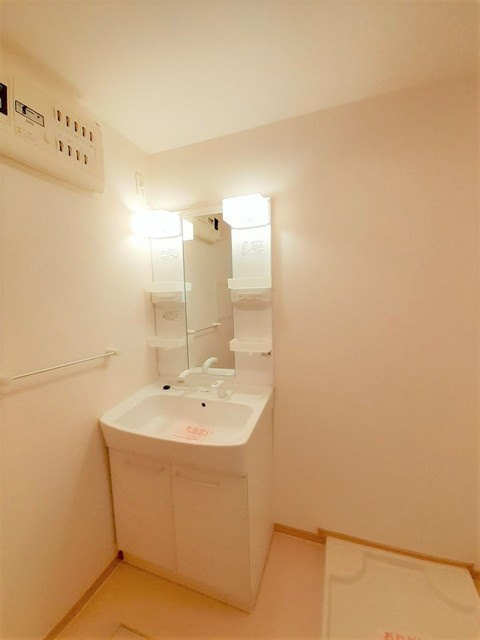 【独立洗面台】