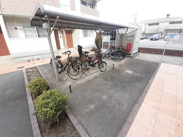 【駐輪場】