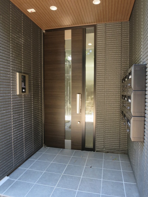 ステラ牛込のエントランス|☆オートロック☆