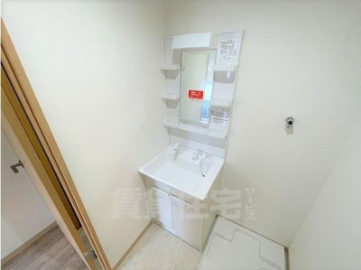  | グラスロード石切