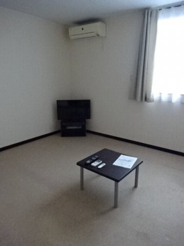 レオネクストブラン　ブルーの居間・リビング|2階の写真です。