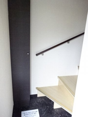 レオネクストブラン　ブルーの玄関|2階の写真です。