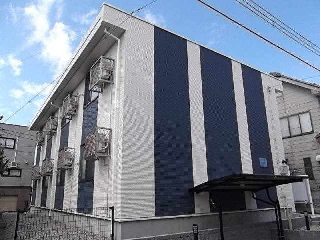 レオネクストブラン　ブルーの外観