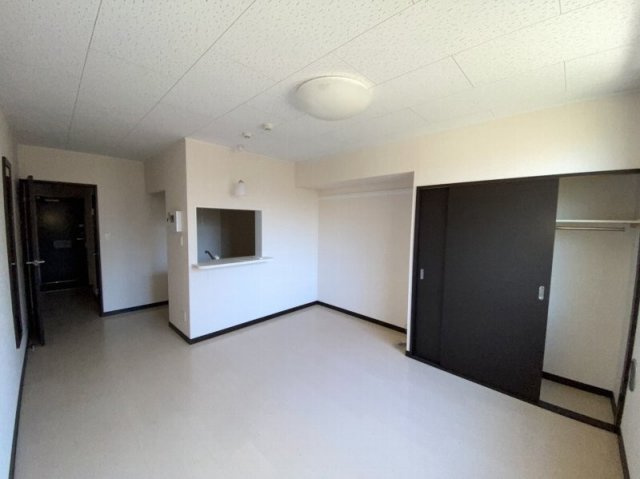 レオネクストＴ１の居間・リビング