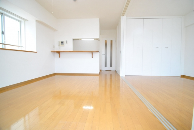 久留米市東櫛原町の賃貸マンションの居間・リビング|同タイプ　イメージ写真