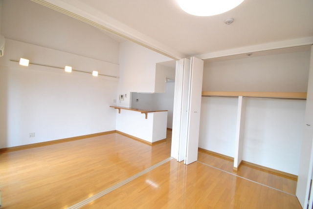 久留米市東櫛原町の賃貸マンションの収納|同タイプ　イメージ写真