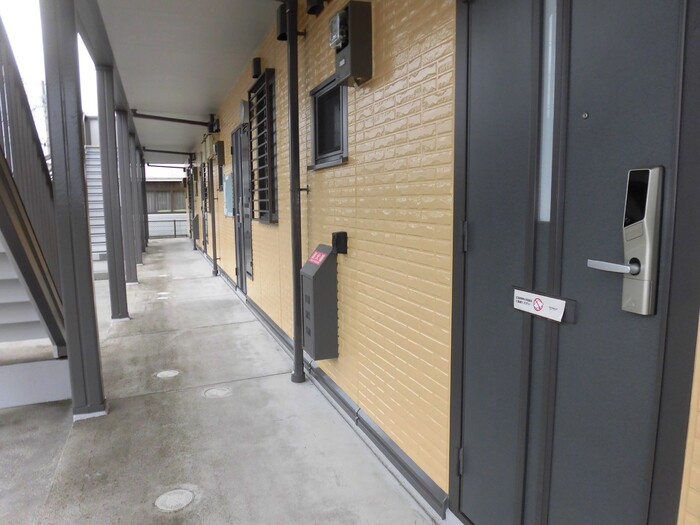 アメニティＫのエントランス|エントランス