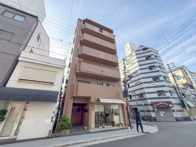 ネオポート光優の外観