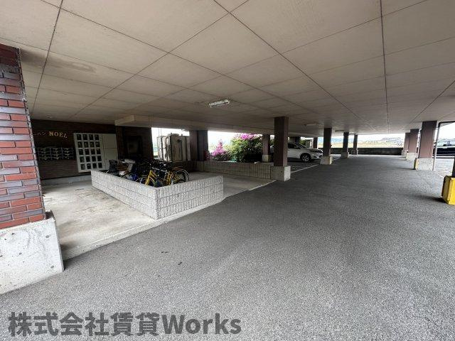 小松島市田野町字赤石南の賃貸マンションのロビー|建物の内部です