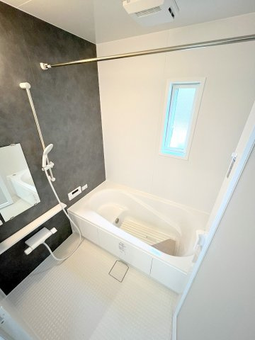 羽村市川崎3丁目　全2棟の浴室