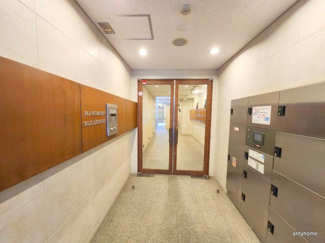 南堀江プライマリーワン　仲介手数料無料のエントランス