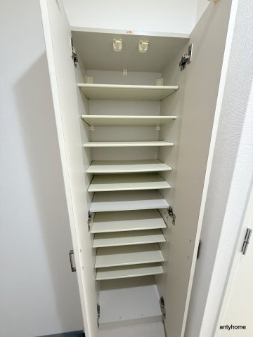 南堀江プライマリーワン　仲介手数料無料の収納